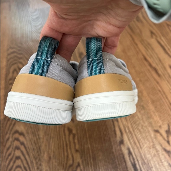 W7.5 Toms slip on shoes - Picture 3 of 8
